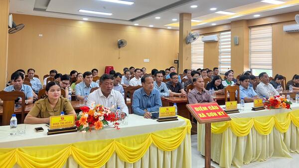SƠN KỲ: NGHIÊM TÚC THAM DỰ HỘI NGHỊ TOÀN QUỐC QUÁN TRIỆT, TRIỂN KHAI NGHỊ QUYẾT TRUNG ƯƠNG 4 KHÓA XIV